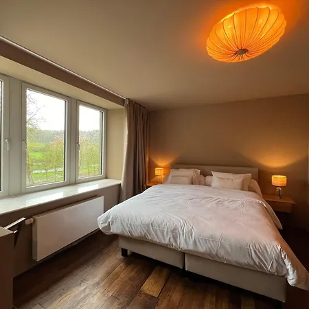 Manoir Nestor - Chairiere Willa